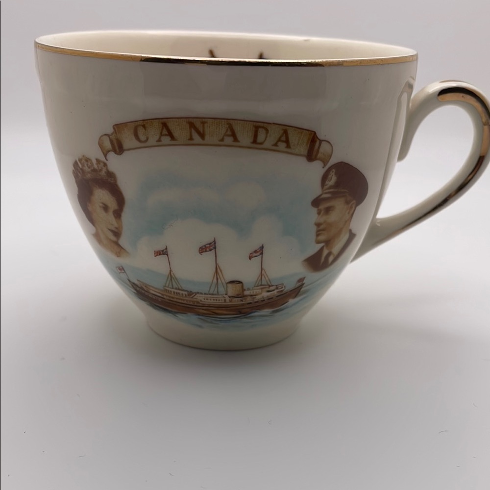 Vintage 1959 Commemorative Canada Themed Porcelain Cup
